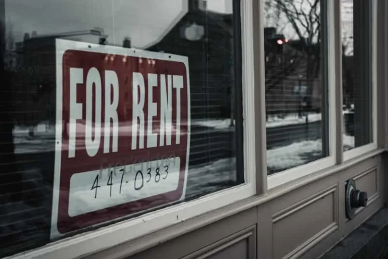 rent sign in the window