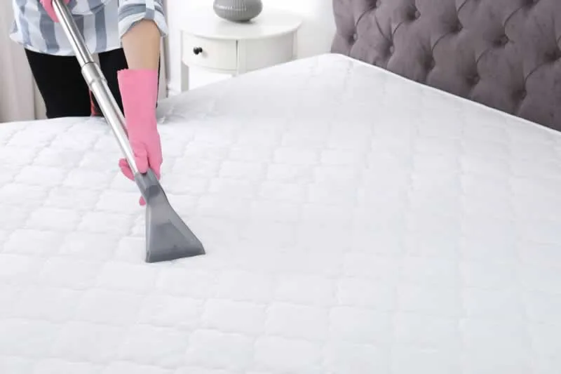 professional mattress cleaner