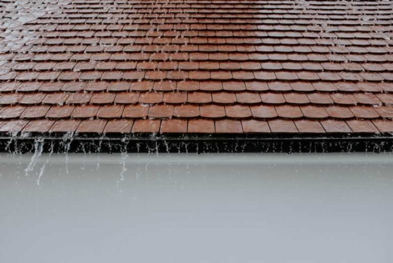 water pouring of the roof