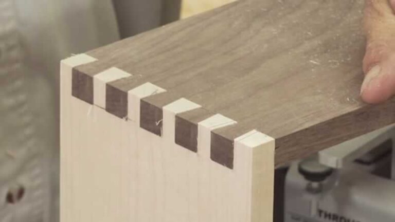 assembling the dovetail joint