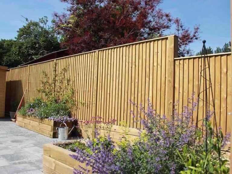 privacy fence