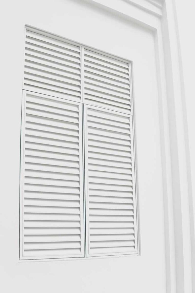 outdoor plain shutters