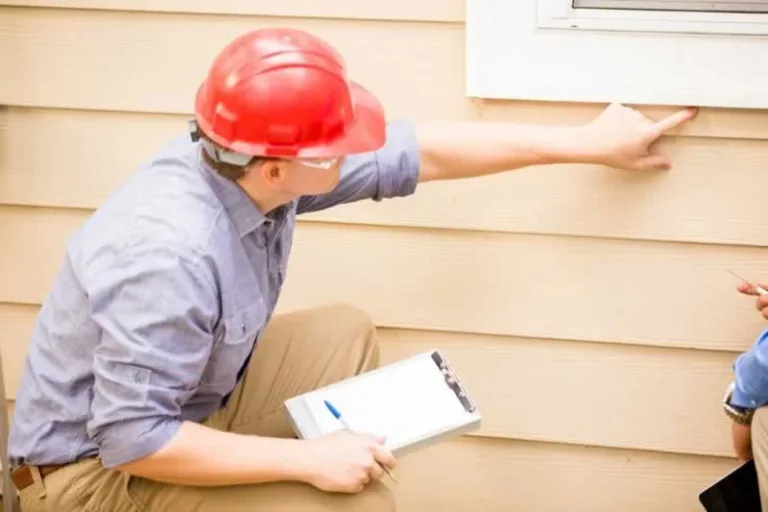 building inspector