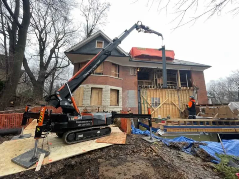 mini crane for home reconstruction