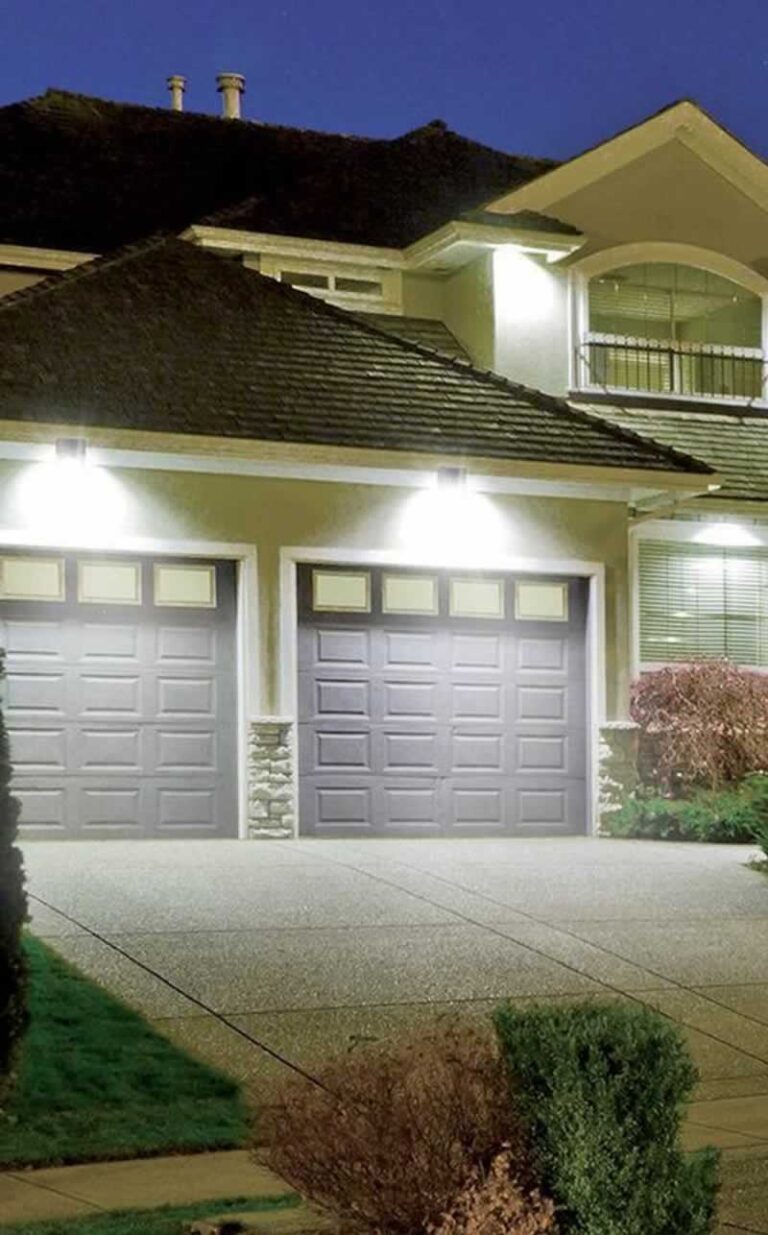 Efficient Lighting Solutions with CINOTON 26W LED Wall Pack Lights and 160W UFO LED High-Bay Lights with US Plug