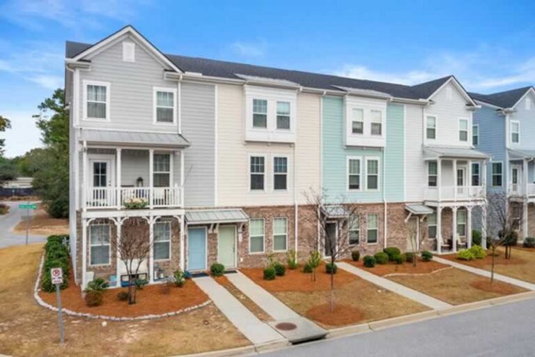 Charleston homes in a row