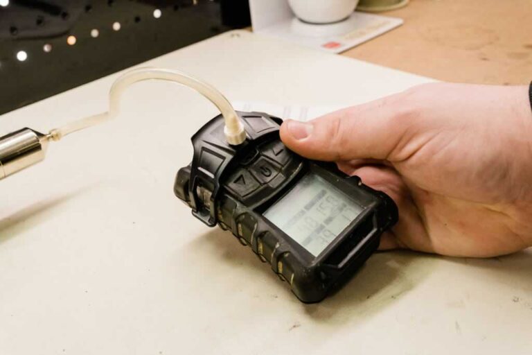 calibrating gas detector