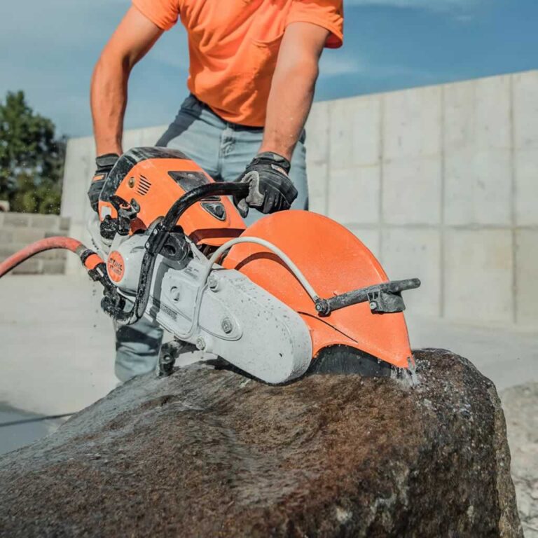 cutting log with corded circular saw