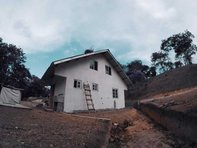 house prepared for foundation repair