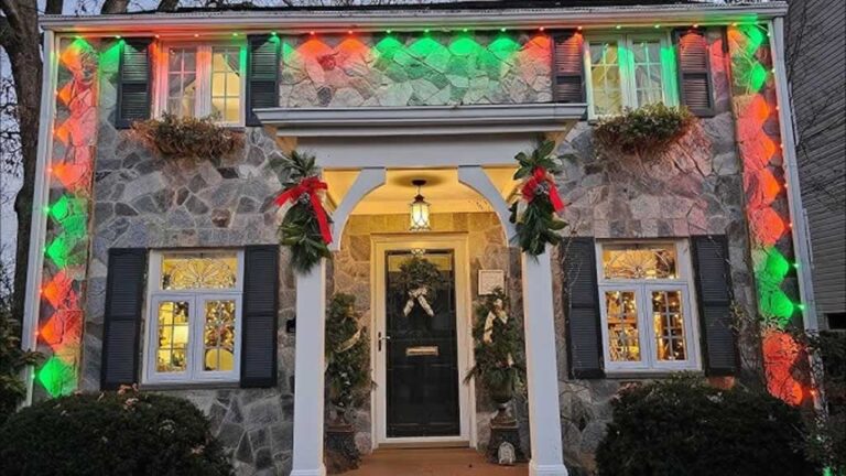 simple DIY permanent holiday lighting on the front of the house