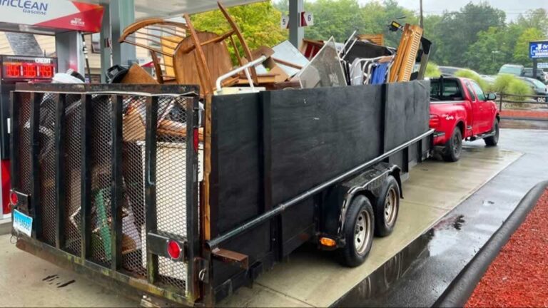 removal service hauling waste
