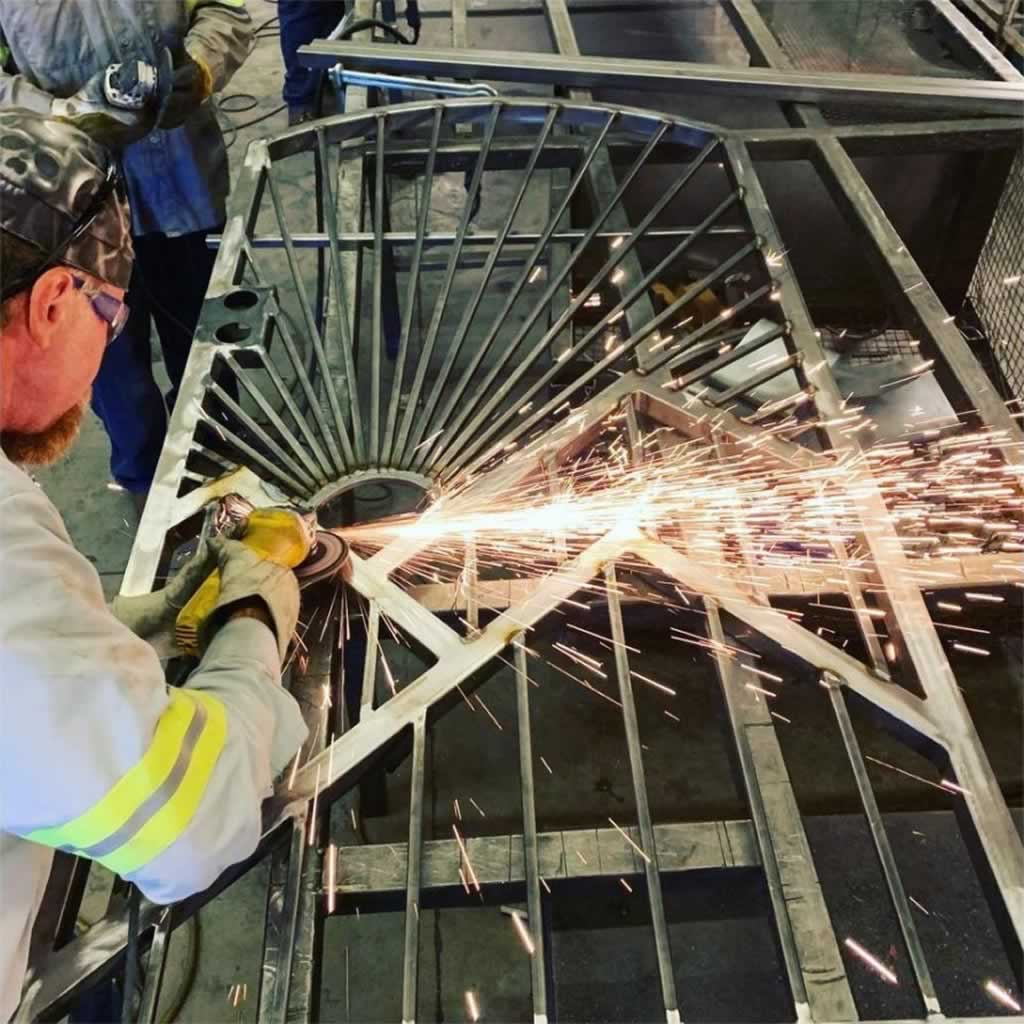 fabrication custom steel gate