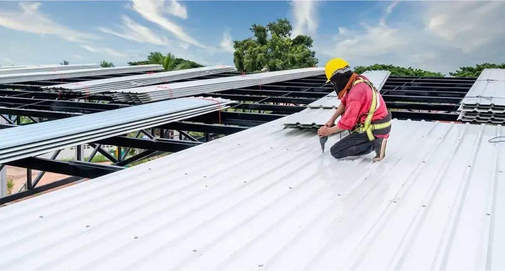 building commercial roof